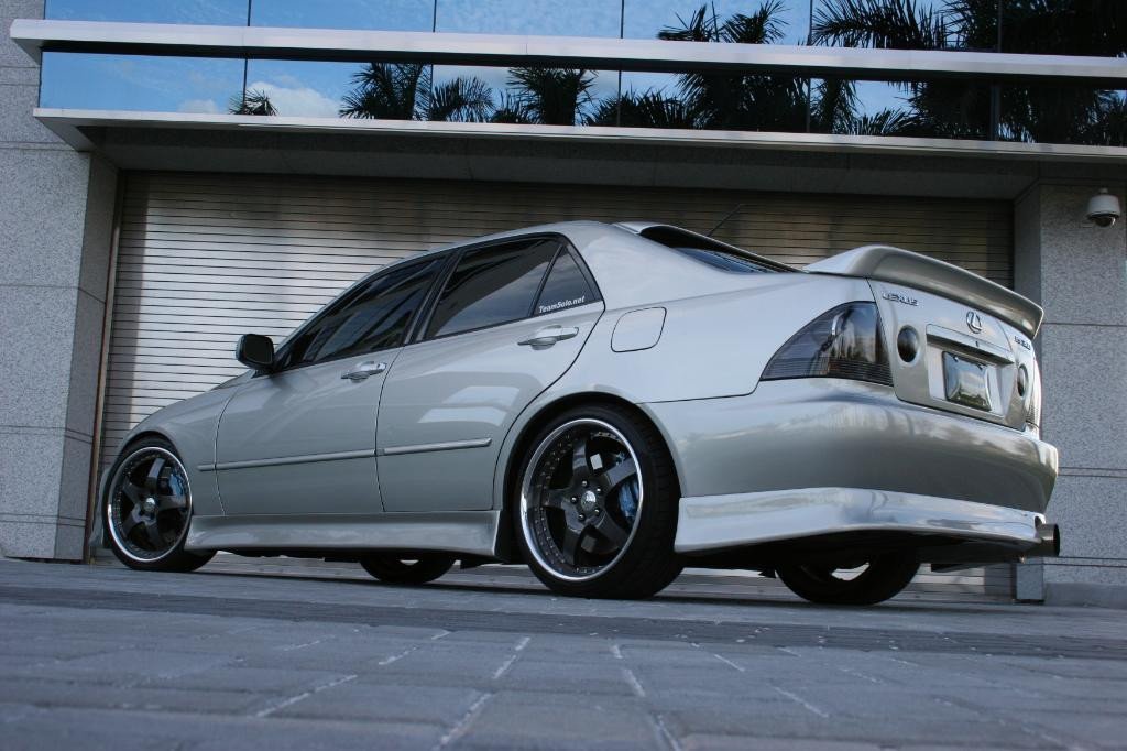 1999-2005 LEXUS Is 200 Is 300 Extreme by Default Bc Racing Coilovers